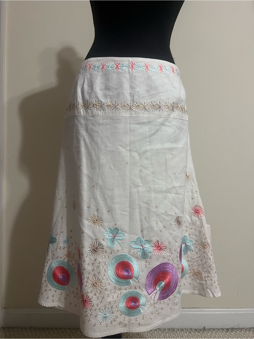 Richard Malcom White Embroidered Midi Skirt